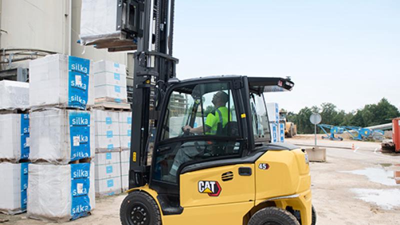 intelligent hydraulic control forklift