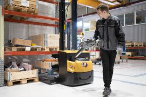 Pallet stackers providing cost-efficient logistics solutions